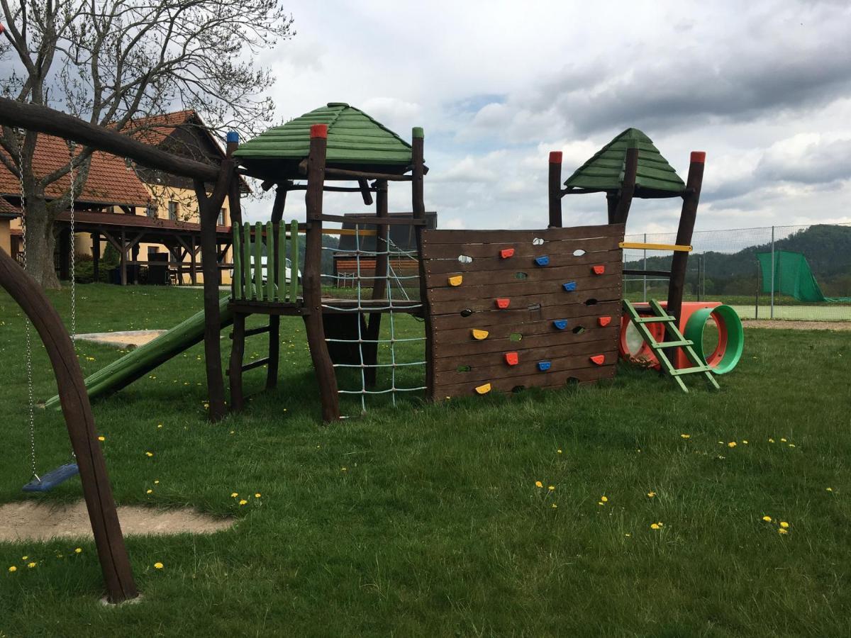 Jetřichovice Pension Hofberg المظهر الخارجي الصورة